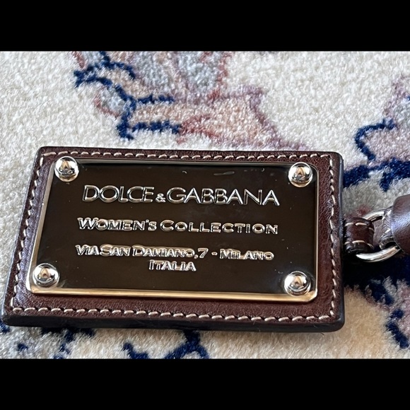 Dolce & Gabbana “Miss Catch” brown handbag. - Picture 4 of 11